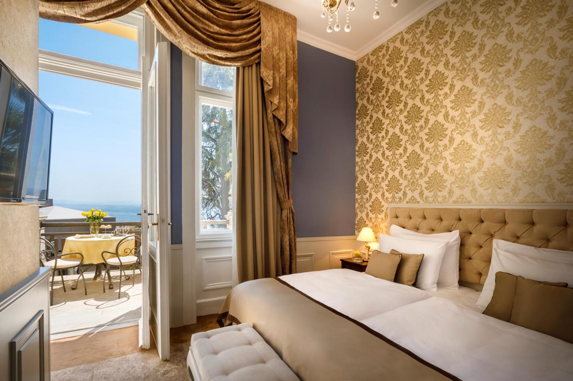 Villa Amalia - Liburnia (Adults Only) 오파티아 외부 사진